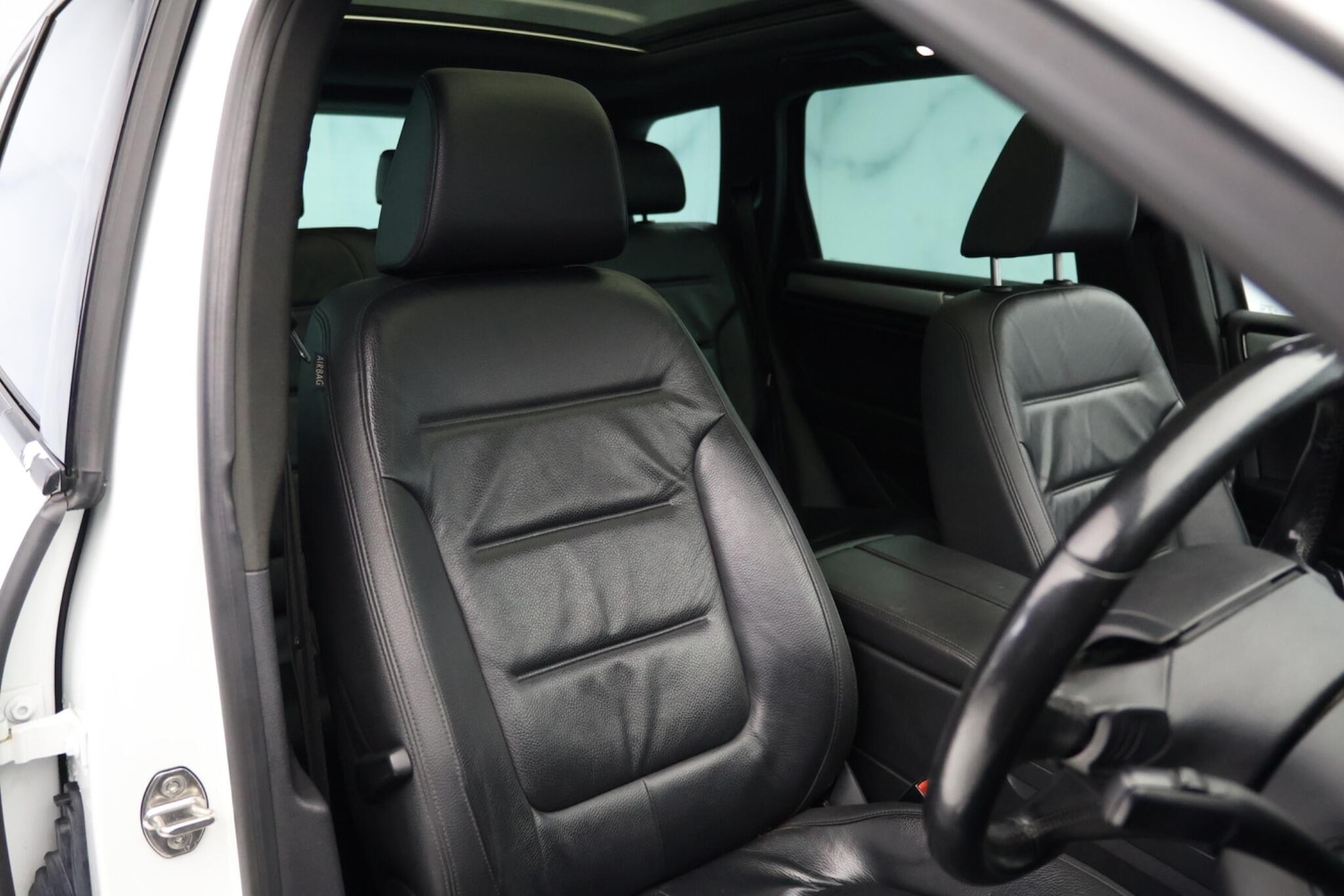 Used Volkswagen Touareg for sale - 77808417: Photo 14