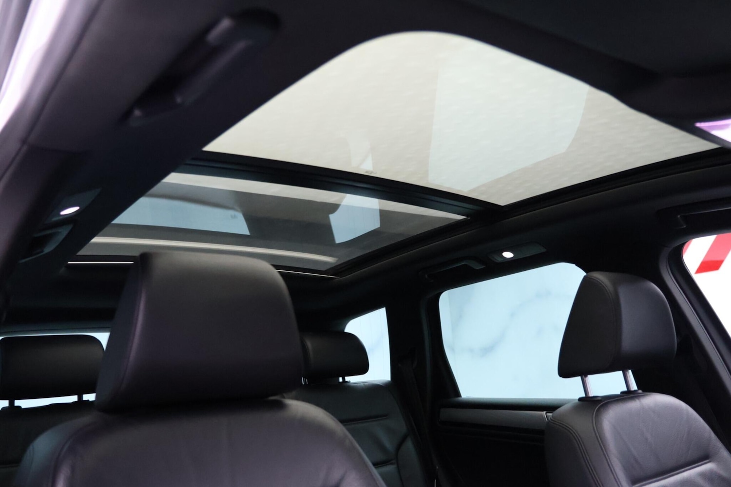 Used Volkswagen Touareg for sale - 77808417: Photo 21