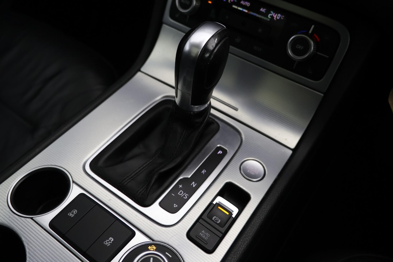 Used Volkswagen Touareg for sale - 77808417: Photo 26