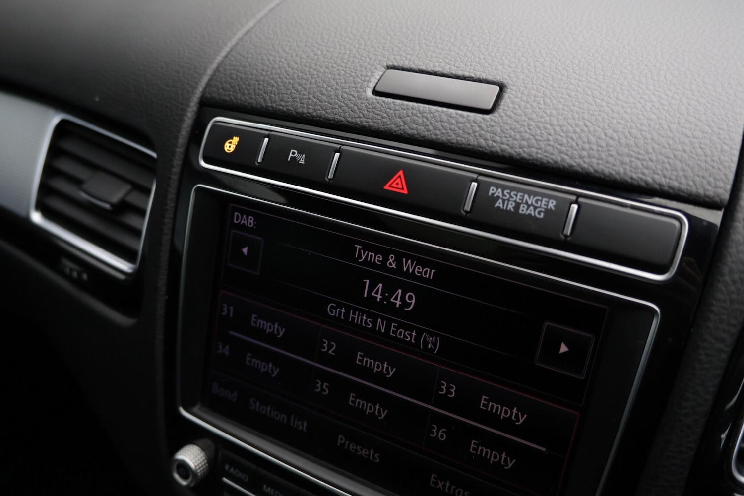 Used Volkswagen Touareg for sale - 77808417: Photo 32