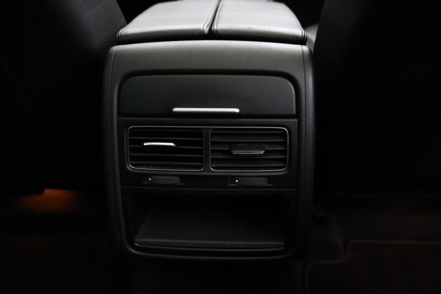 Used Volkswagen Touareg for sale - 77808417: Photo 36