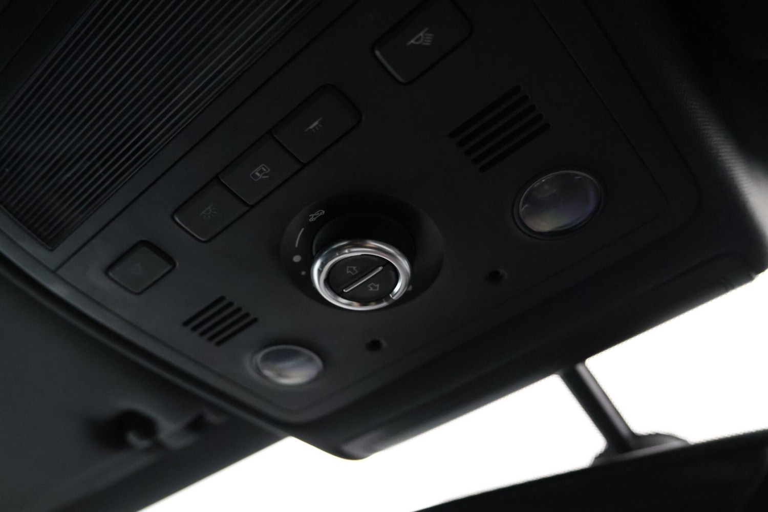 Used Volkswagen Touareg for sale - 77808417: Photo 42