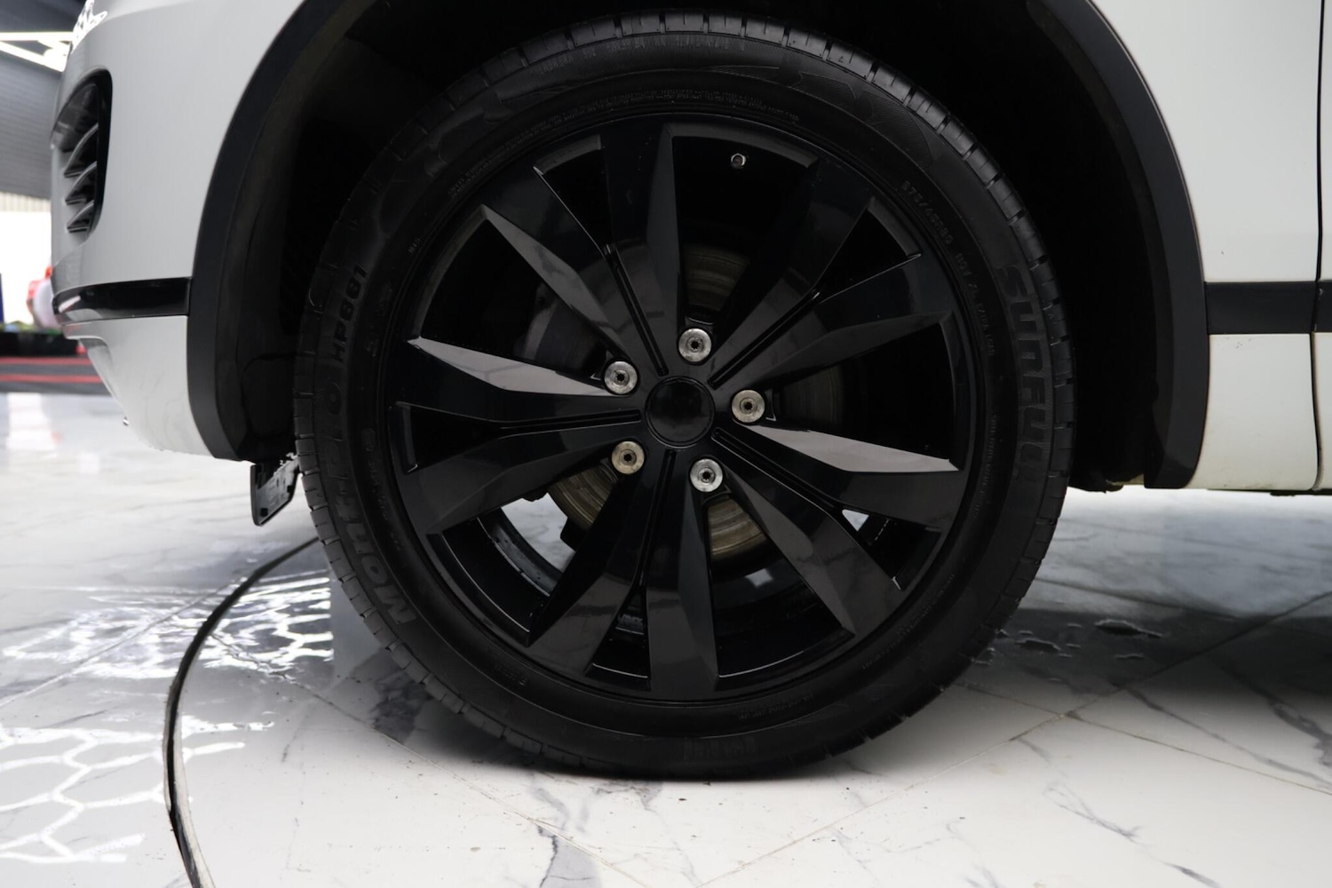 Used Volkswagen Touareg for sale - 77808417: Photo 45