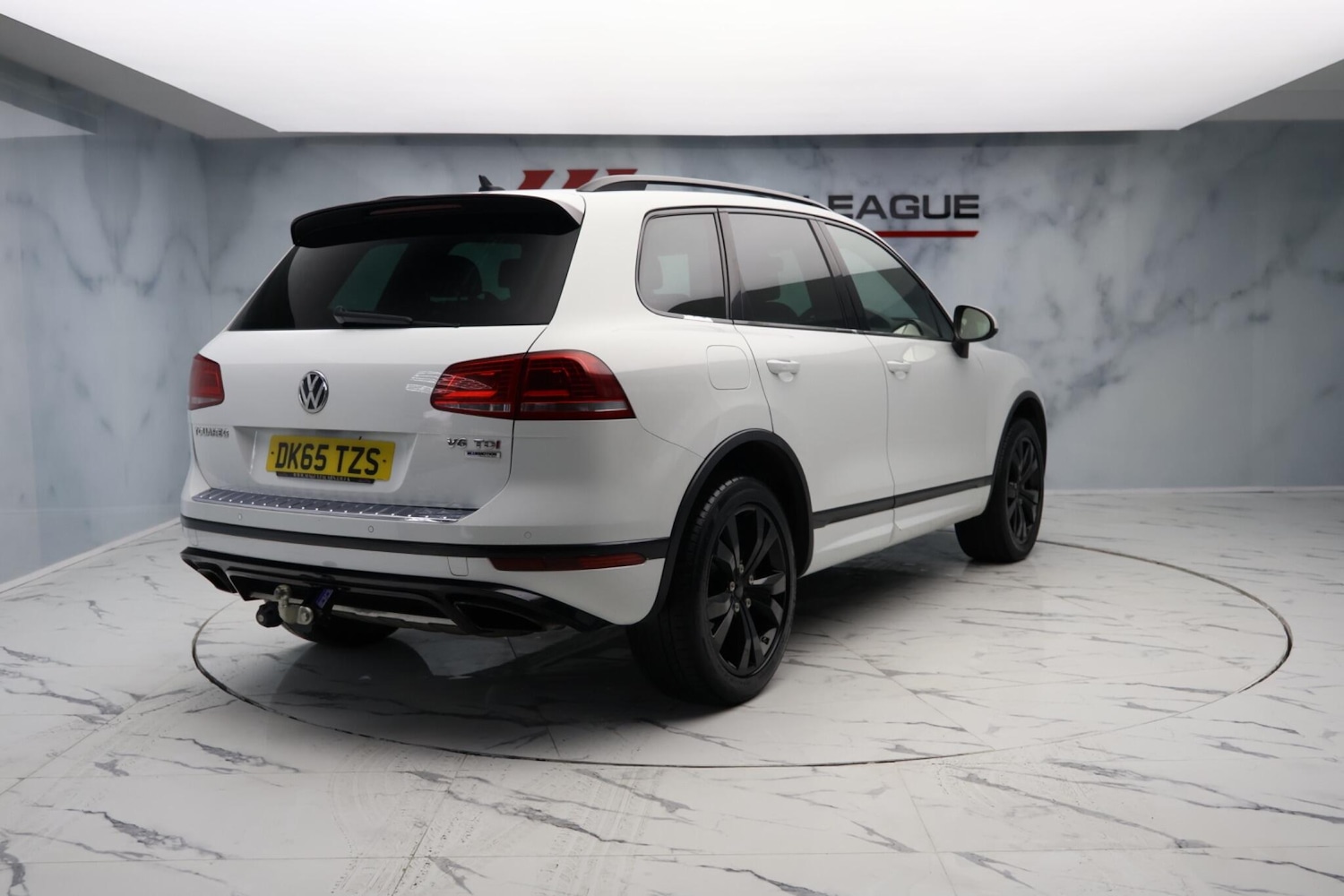 Used Volkswagen Touareg for sale - 77808417: Photo 8