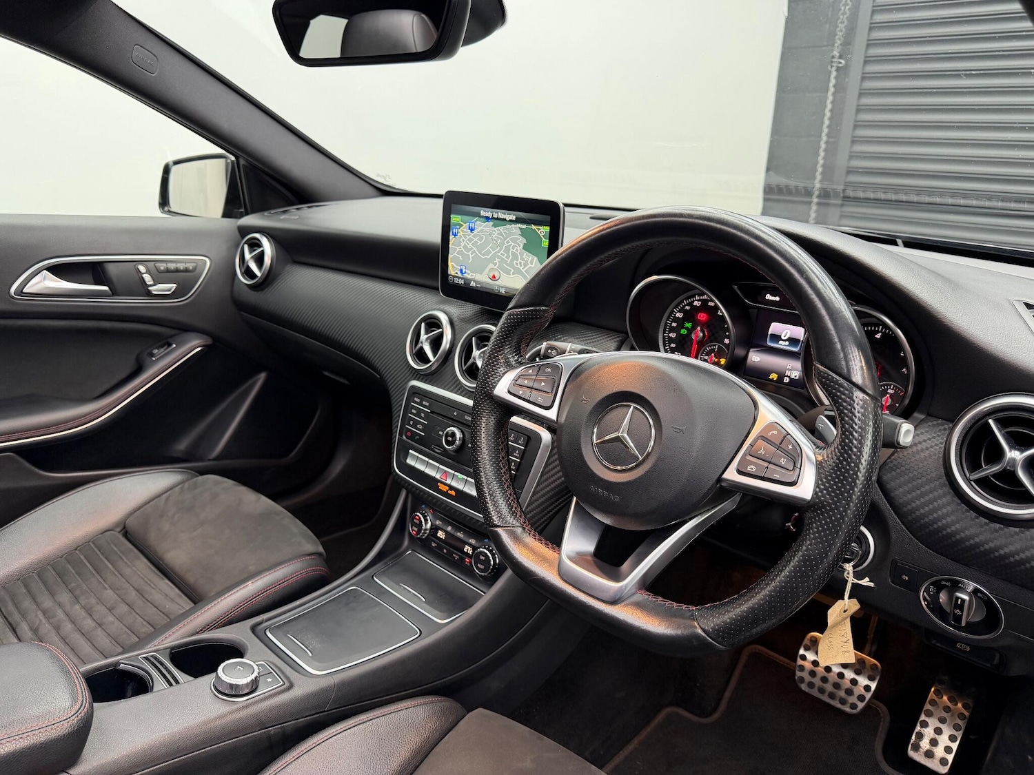 Used Mercedes-Benz A-Class for sale - 77598245: Photo 2