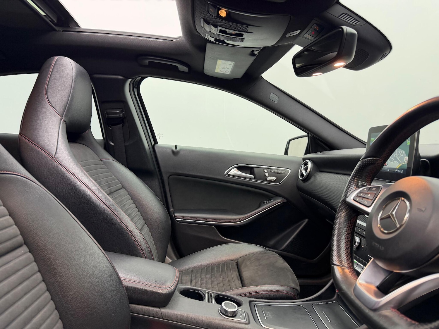 Used Mercedes-Benz A-Class for sale - 77598245: Photo 30