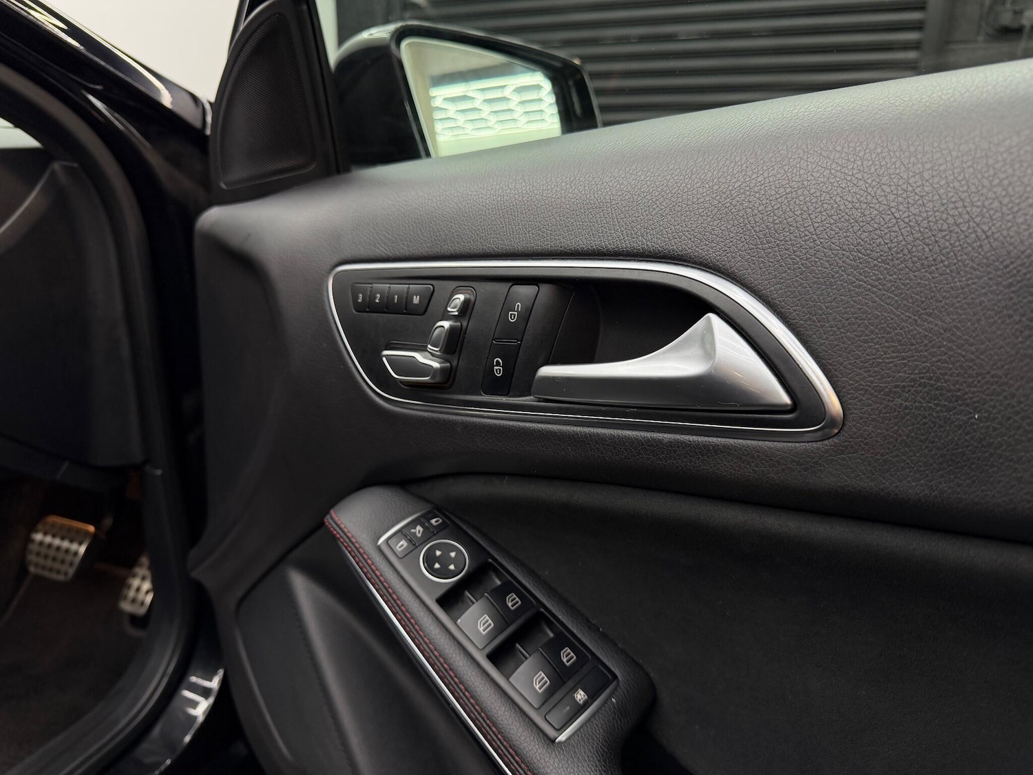 Used Mercedes-Benz A-Class for sale - 77598245: Photo 33