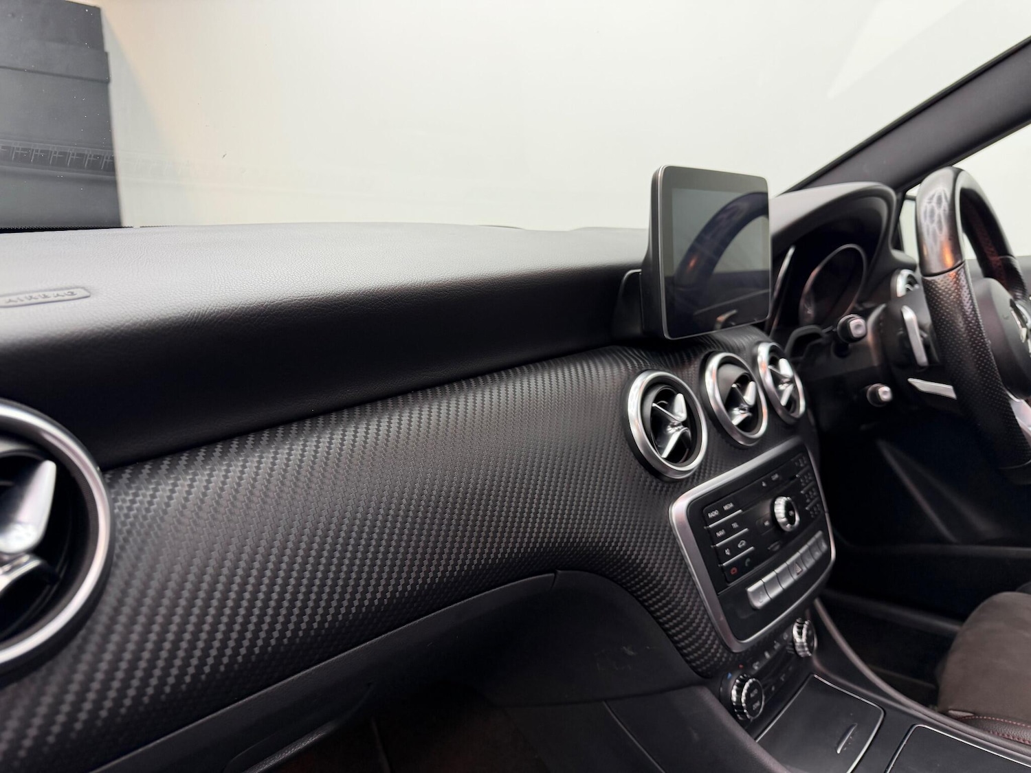 Used Mercedes-Benz A-Class for sale - 77598245: Photo 41