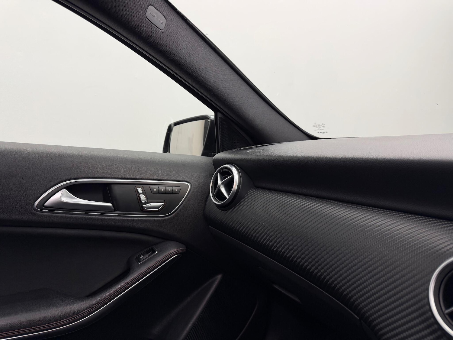 Used Mercedes-Benz A-Class for sale - 77598245: Photo 50