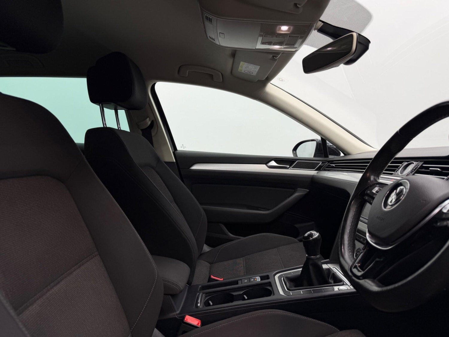 Used Volkswagen Passat 2015 for sale - 77598286: Photo 29