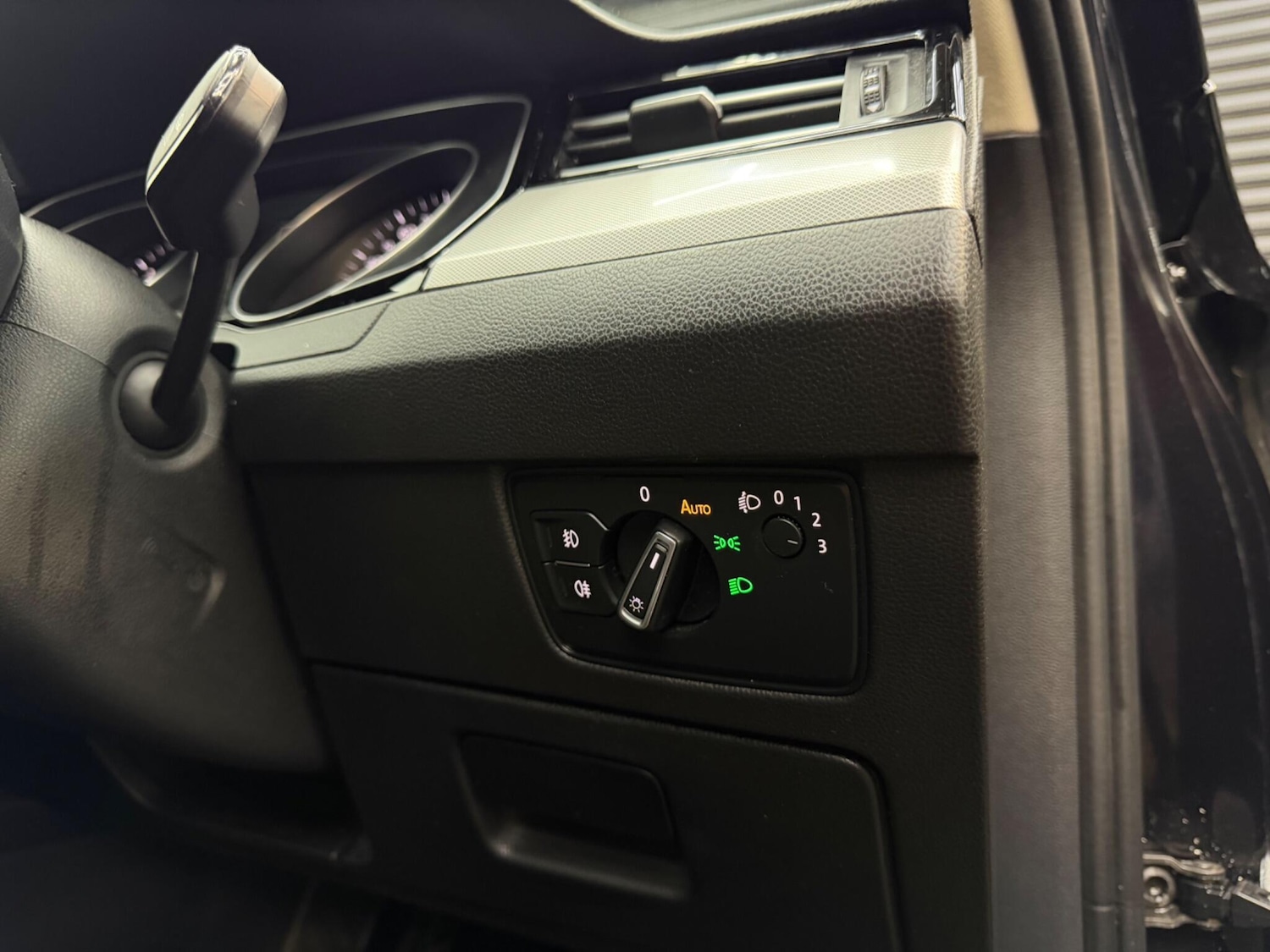 Used Volkswagen Passat 2015 for sale - 77598286: Photo 30