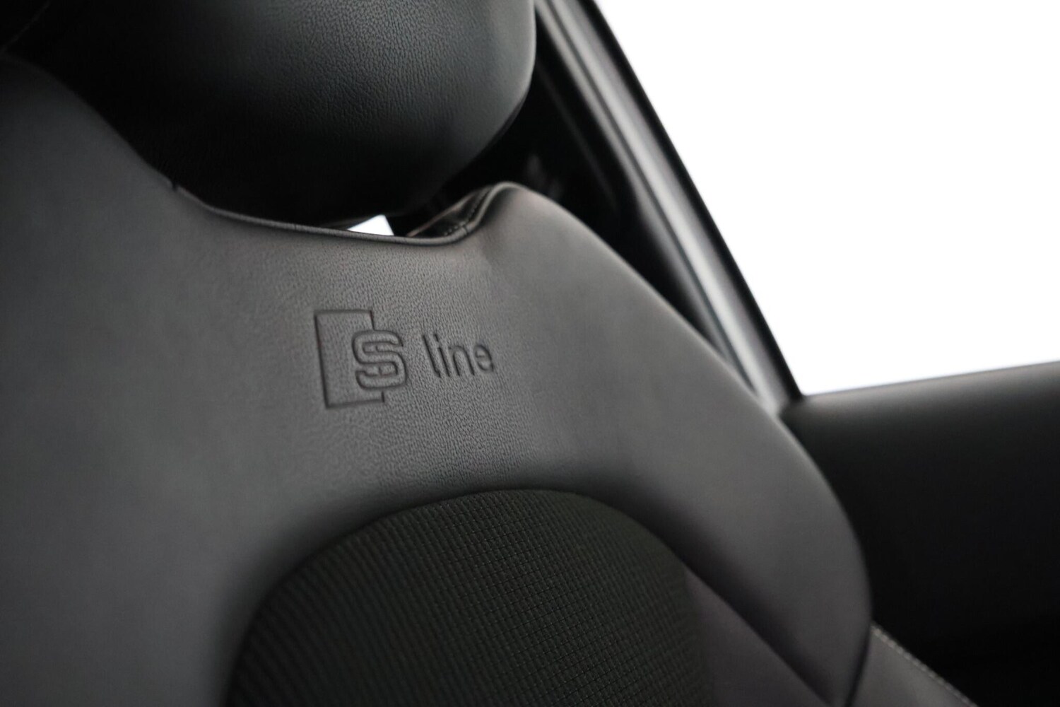 Used Audi A1 for sale - 77909605: Photo 30