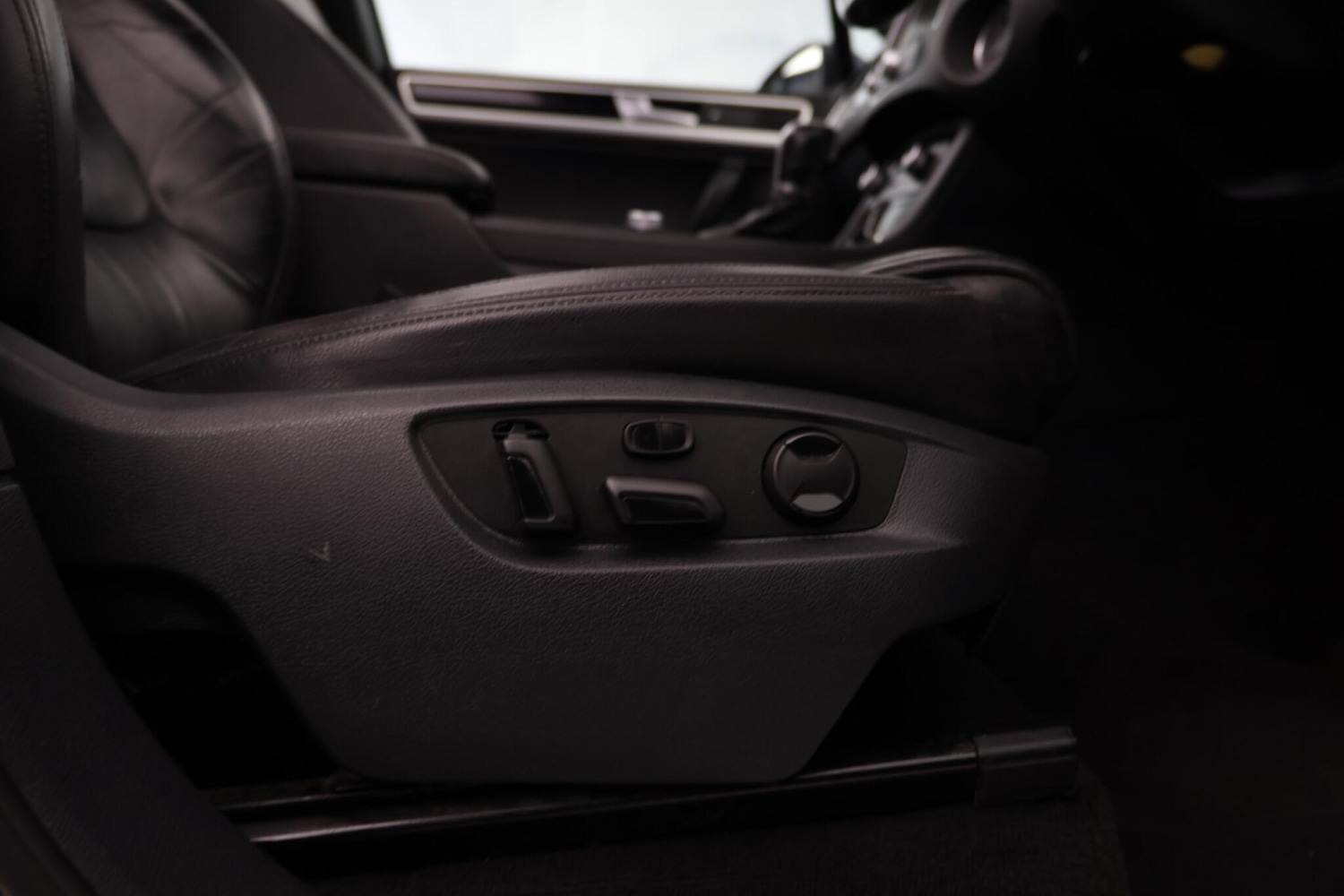 Used Volkswagen Touareg 2018 for sale - 78007566: Photo 14