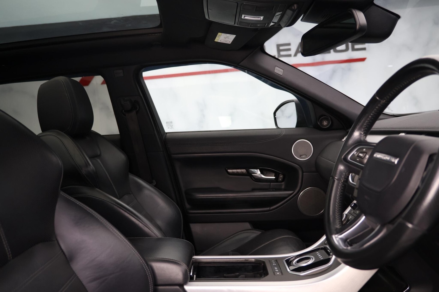 Used Land Rover Range Rover Evoque for sale - 77977706: Photo 32