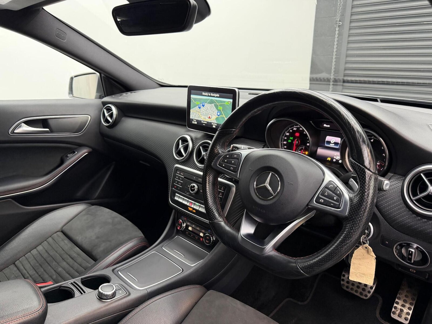 Used Mercedes-Benz A-Class for sale - 77599135: Photo 2