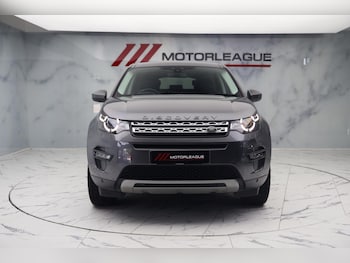 Used Land Rover Discovery Sport 2017 for sale - 79012567: Photo