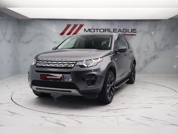 Used Land Rover Discovery Sport 2017 for sale - 79012567: Photo