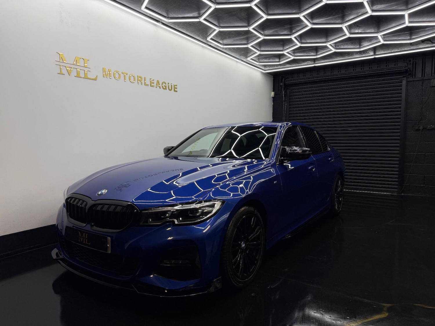 Used BMW 3 Series 2019 for sale - 77597717: Photo 1