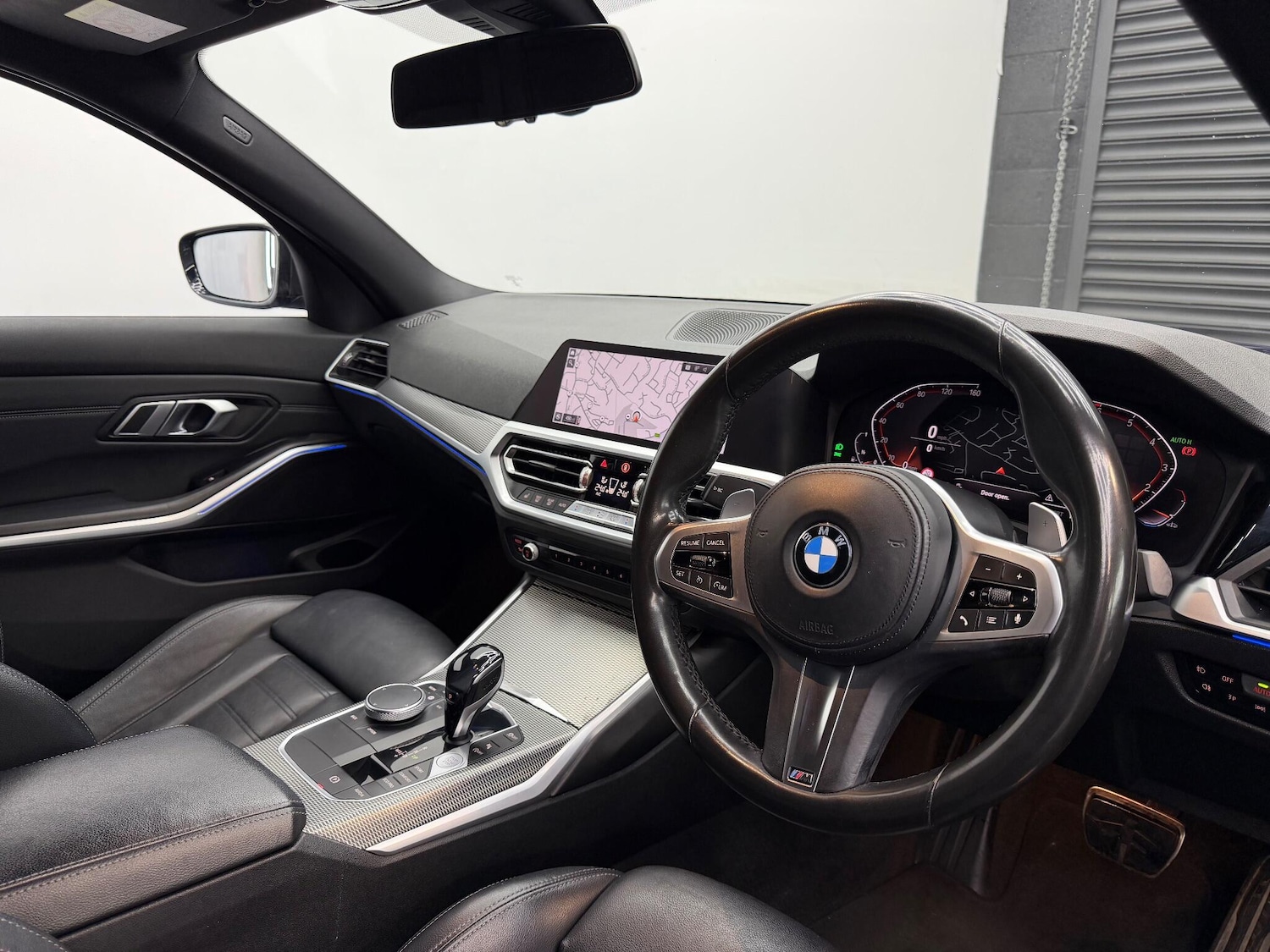 Used BMW 3 Series 2019 for sale - 77597717: Photo 2