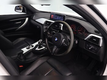 Used BMW 3 Series 2017 for sale - 79202218: Photo