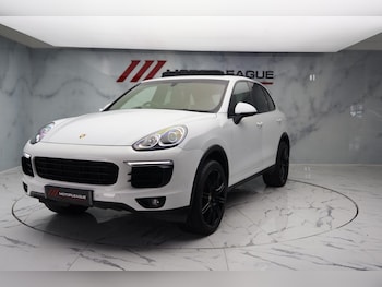 Used Porsche Cayenne 2016 for sale - 79387932: Photo