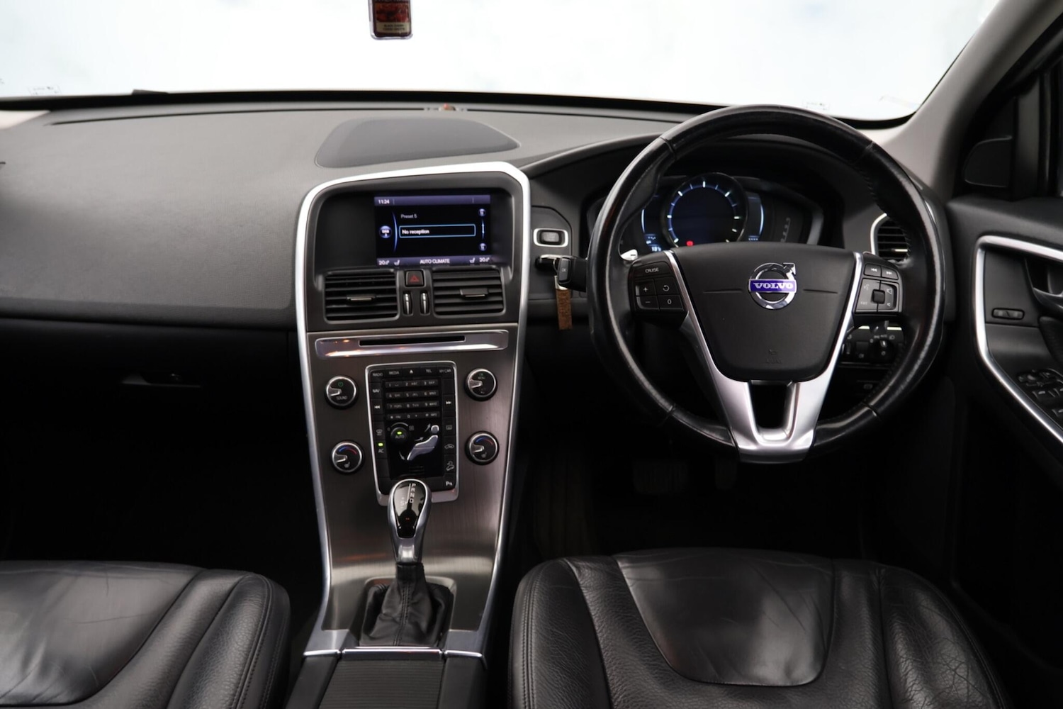 Used Volvo XC60 for sale - 77957768: Photo 11