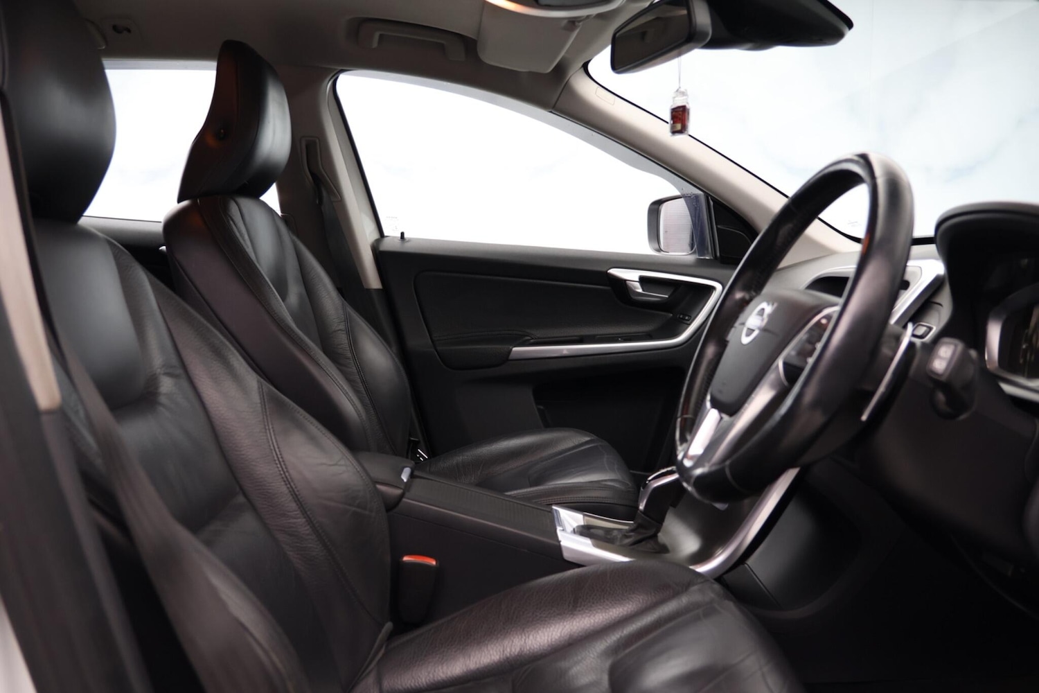 Used Volvo XC60 for sale - 77957768: Photo 13