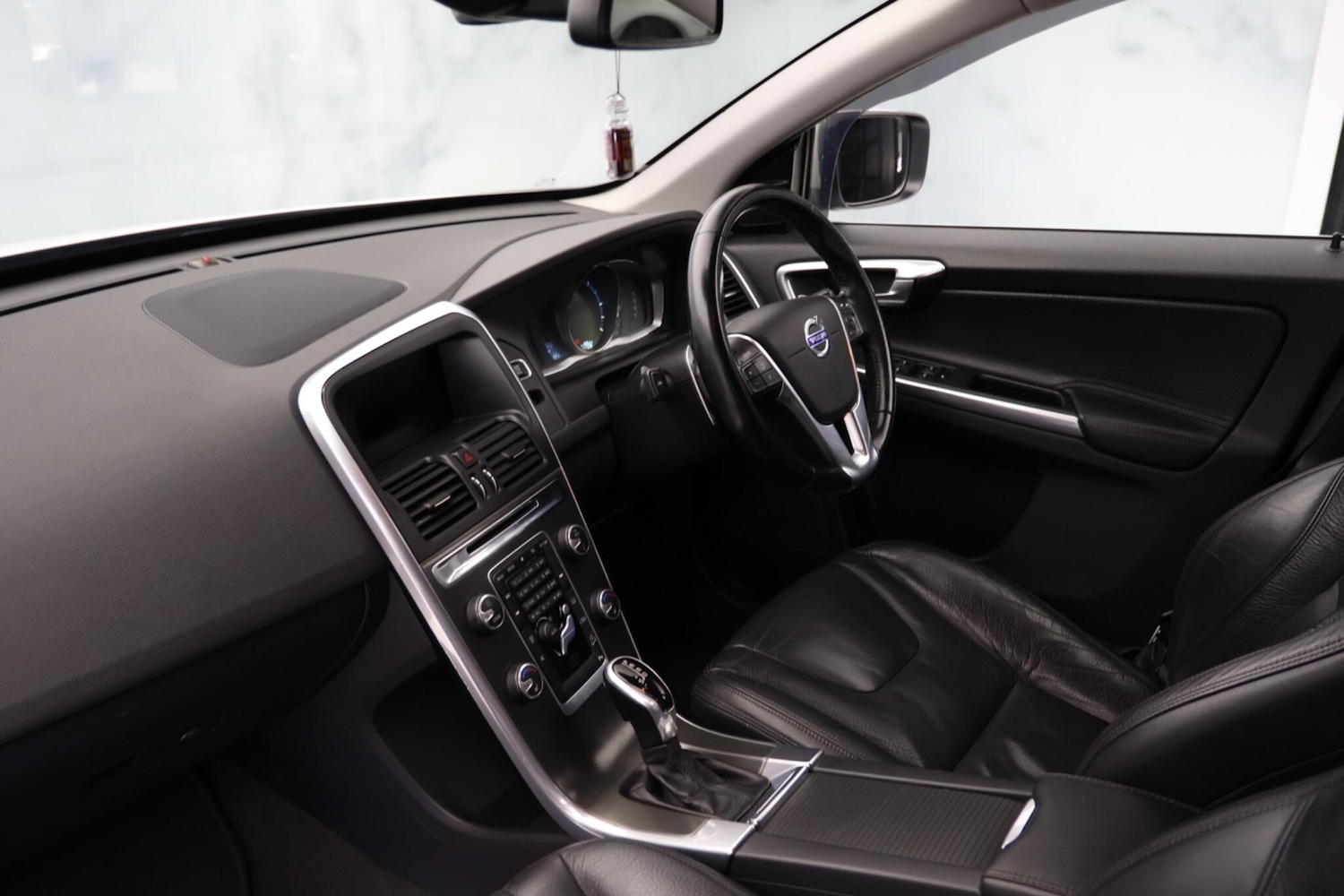 Used Volvo XC60 for sale - 77957768: Photo 14