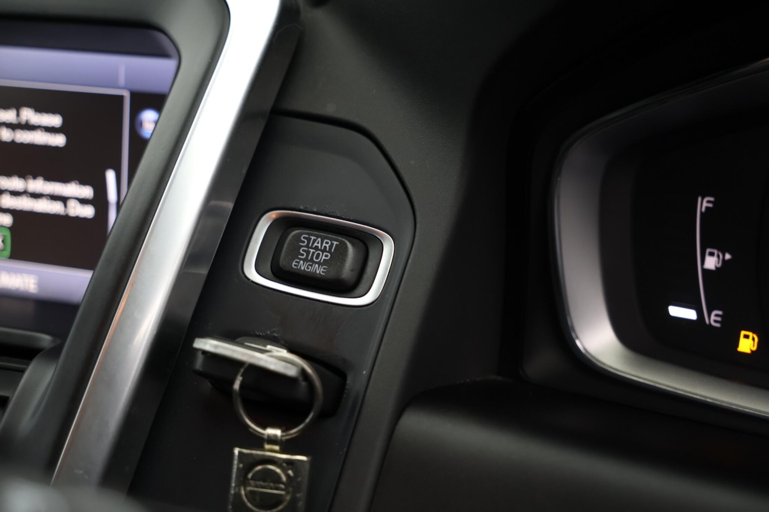 Used Volvo XC60 for sale - 77957768: Photo 24