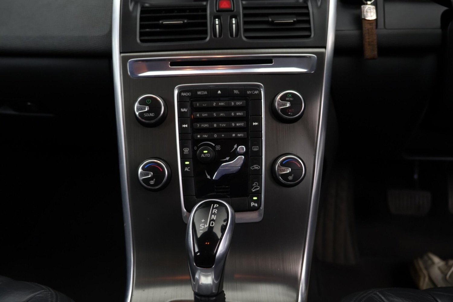 Used Volvo XC60 for sale - 77957768: Photo 29