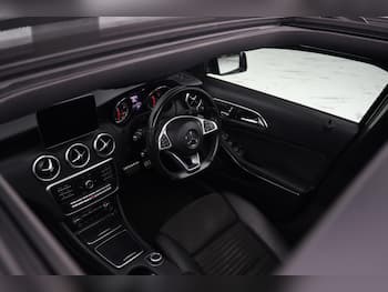 Used Mercedes-Benz A-Class 2018 for sale - 79781107: Photo