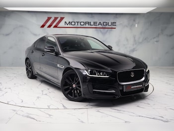 Used Jaguar XE 2016 for sale - 79212163: Photo