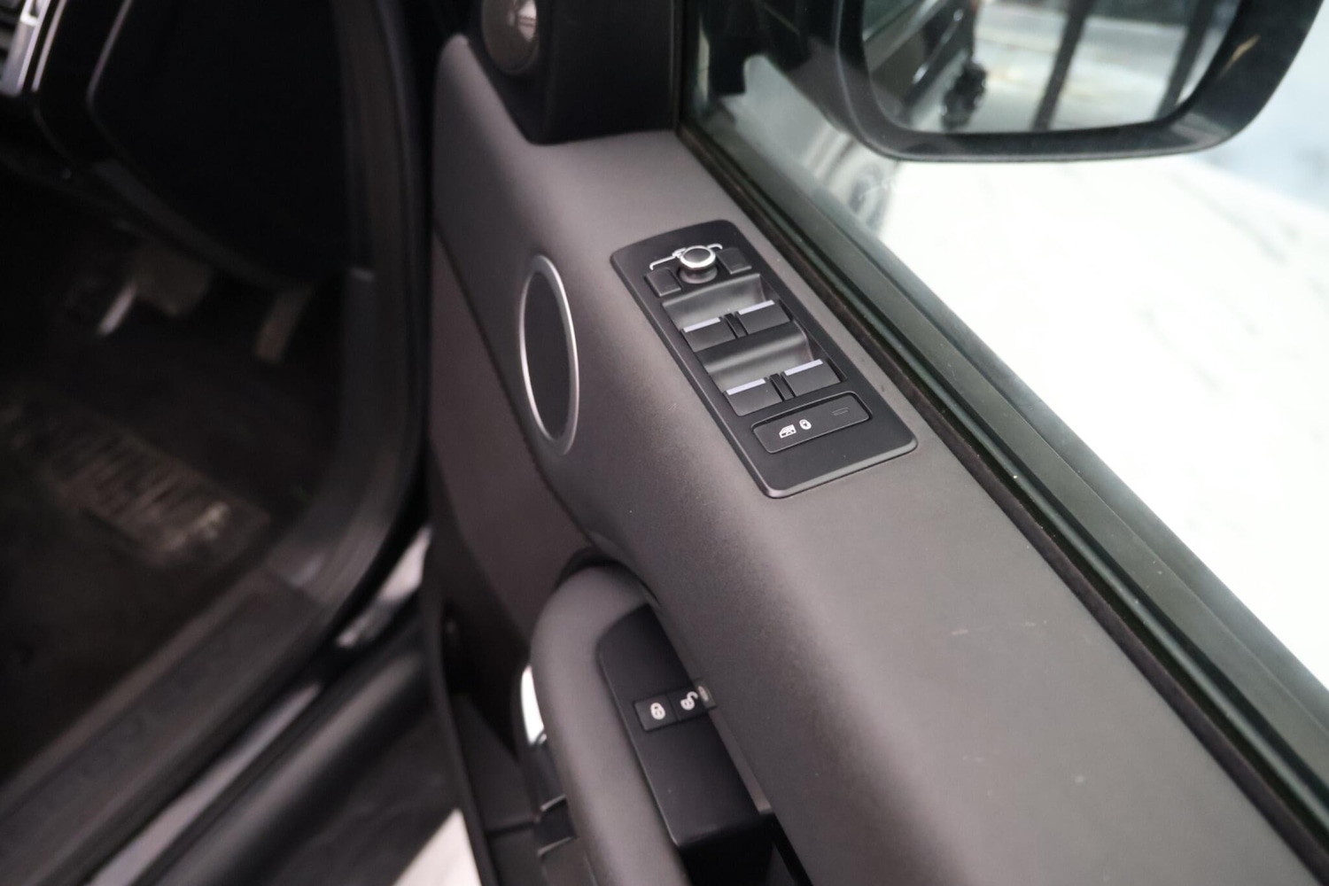 Used Land Rover Discovery for sale - 77695709: Photo 54