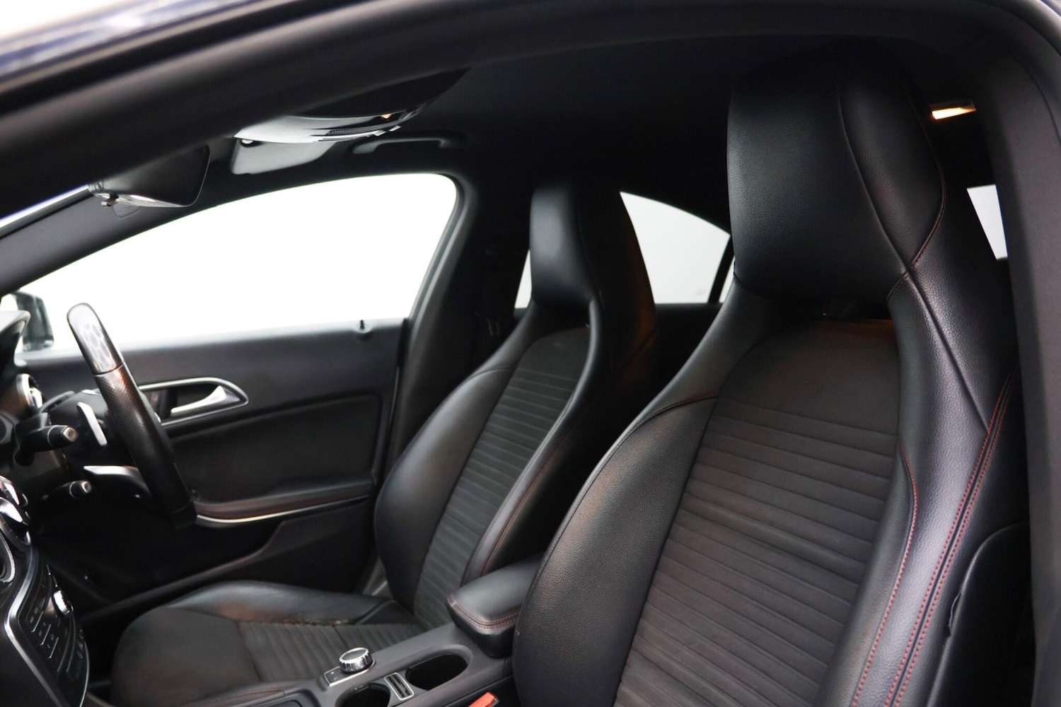 Used Mercedes-Benz CLA 2015 for sale - 77633609: Photo 17