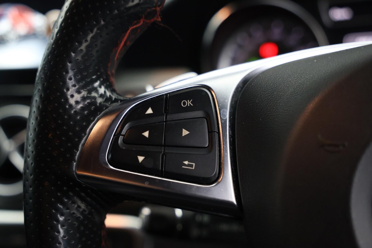 Used Mercedes-Benz CLA 2015 for sale - 77633609: Photo 30