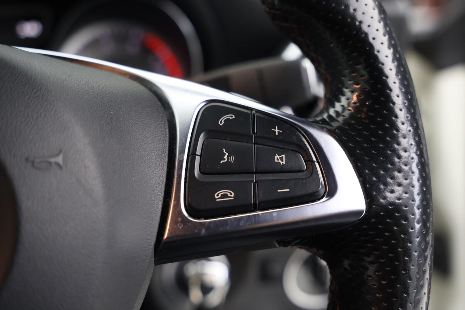 Used Mercedes-Benz CLA 2015 for sale - 77633609: Photo 31