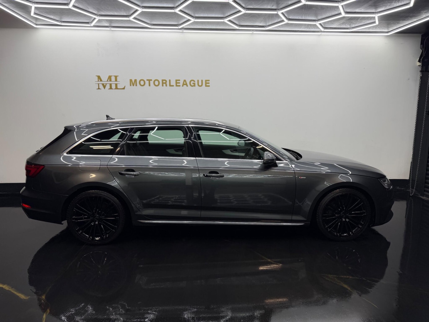 Used Audi A4 2017 for sale - 77598311: Photo 19