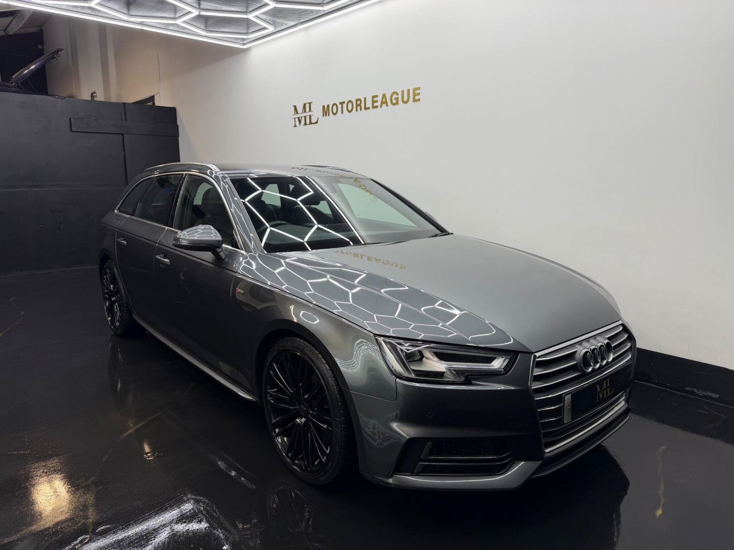 Used Audi A4 2017 for sale - 77598311: Photo 20