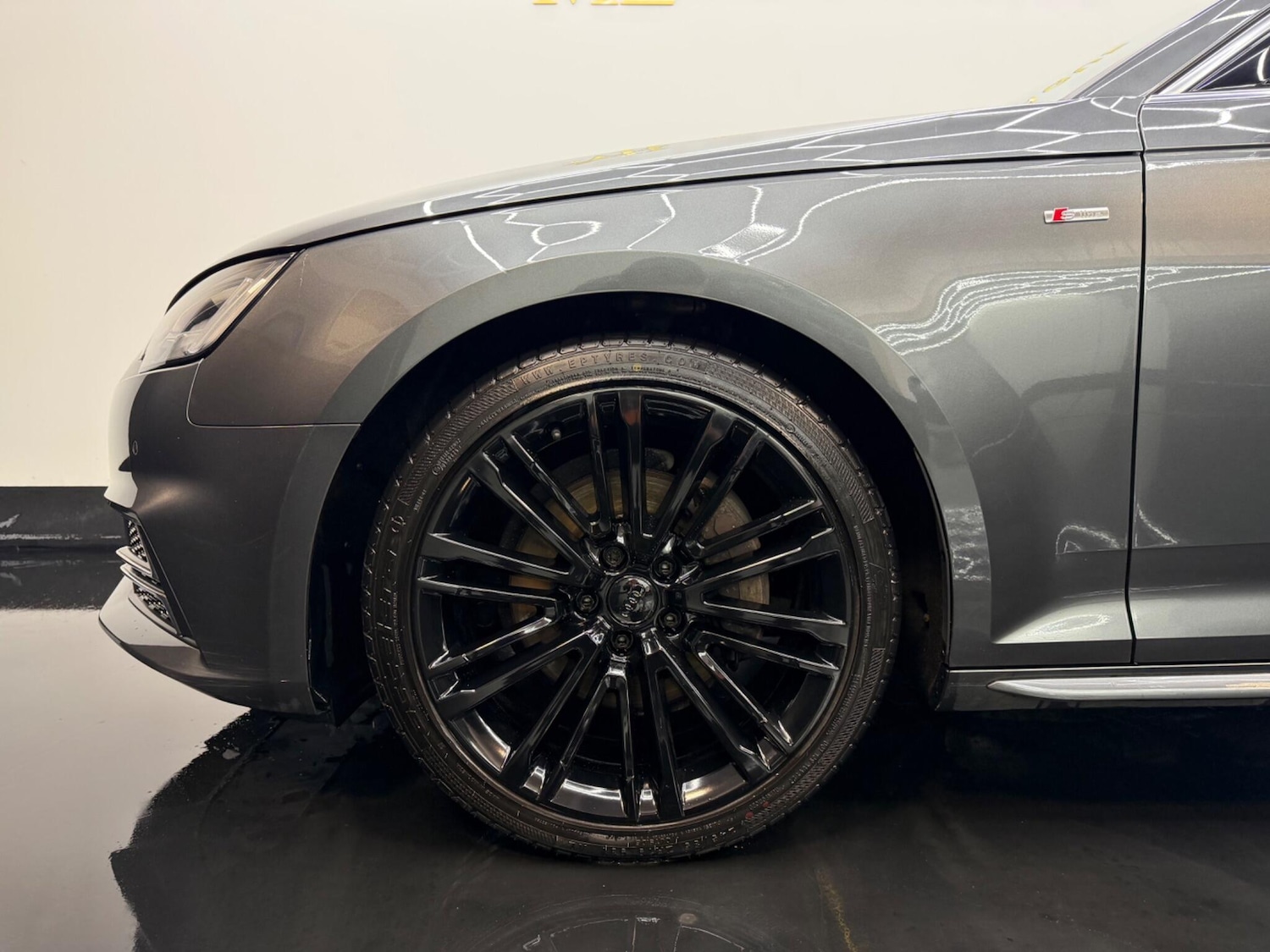 Used Audi A4 2017 for sale - 77598311: Photo 26