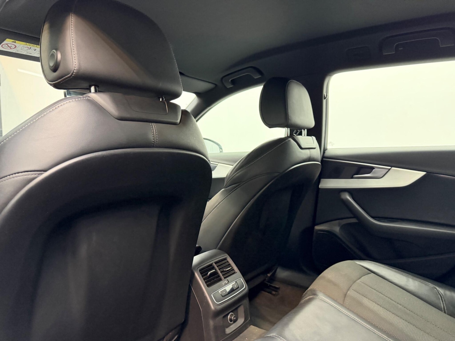Used Audi A4 2017 for sale - 77598311: Photo 43