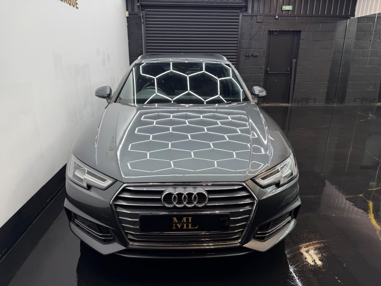 Used Audi A4 2017 for sale - 77598311: Photo 5