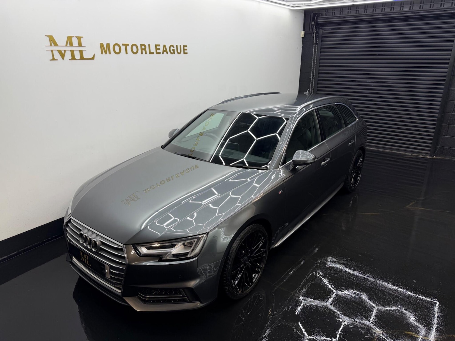 Used Audi A4 2017 for sale - 77598311: Photo 8