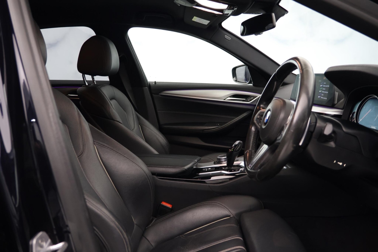 Used BMW 5 Series 2017 for sale - 78006591: Photo 12