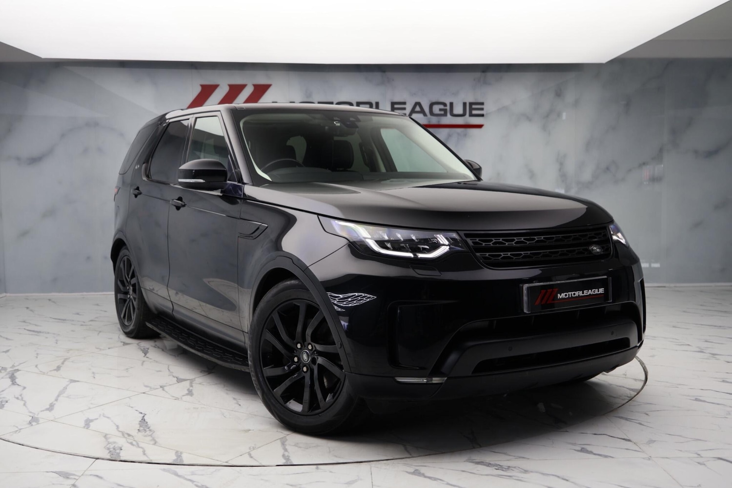 Used Land Rover Discovery 2019 for sale - 78115724: Photo 1