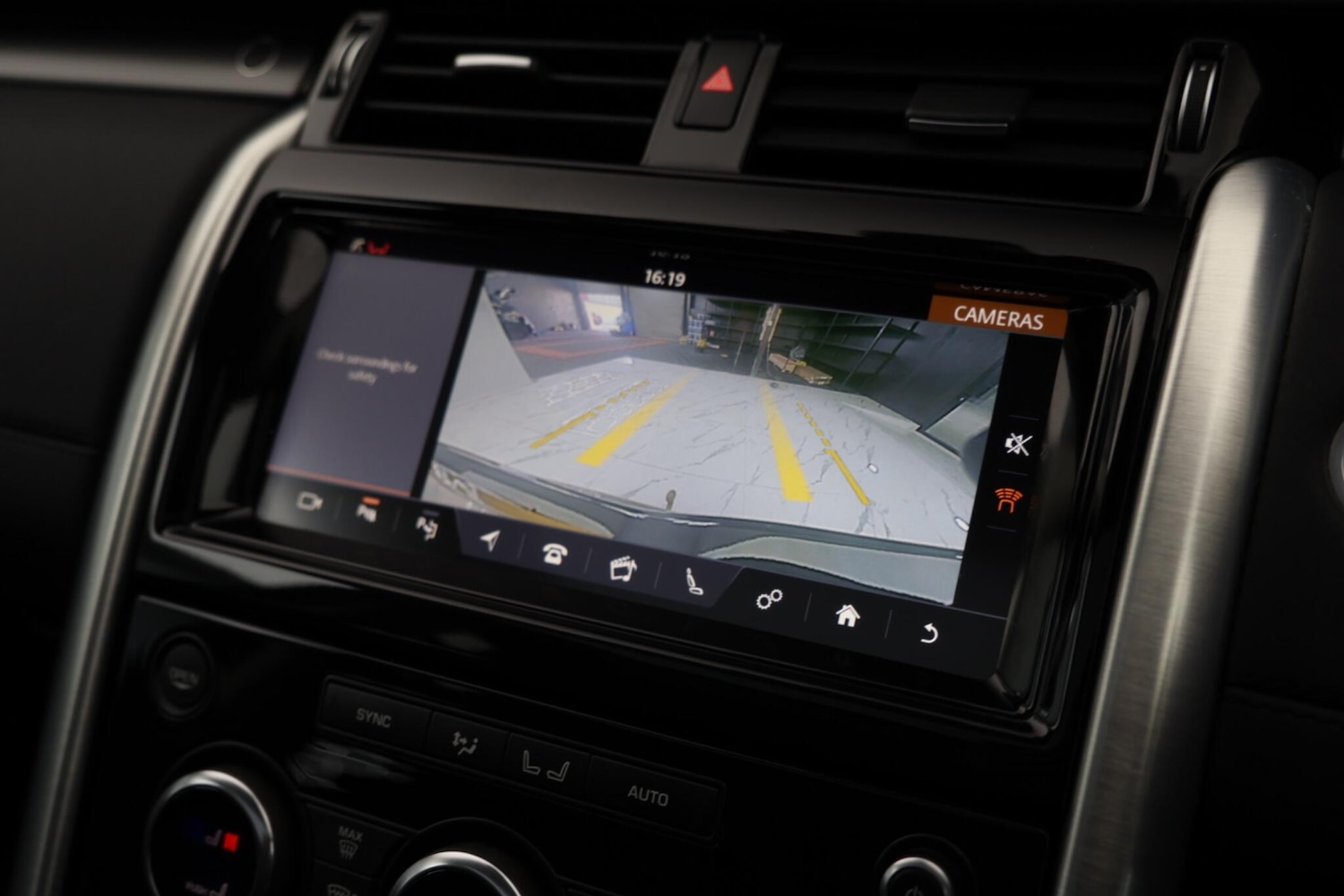 Used Land Rover Discovery 2019 for sale - 78115724: Photo 28