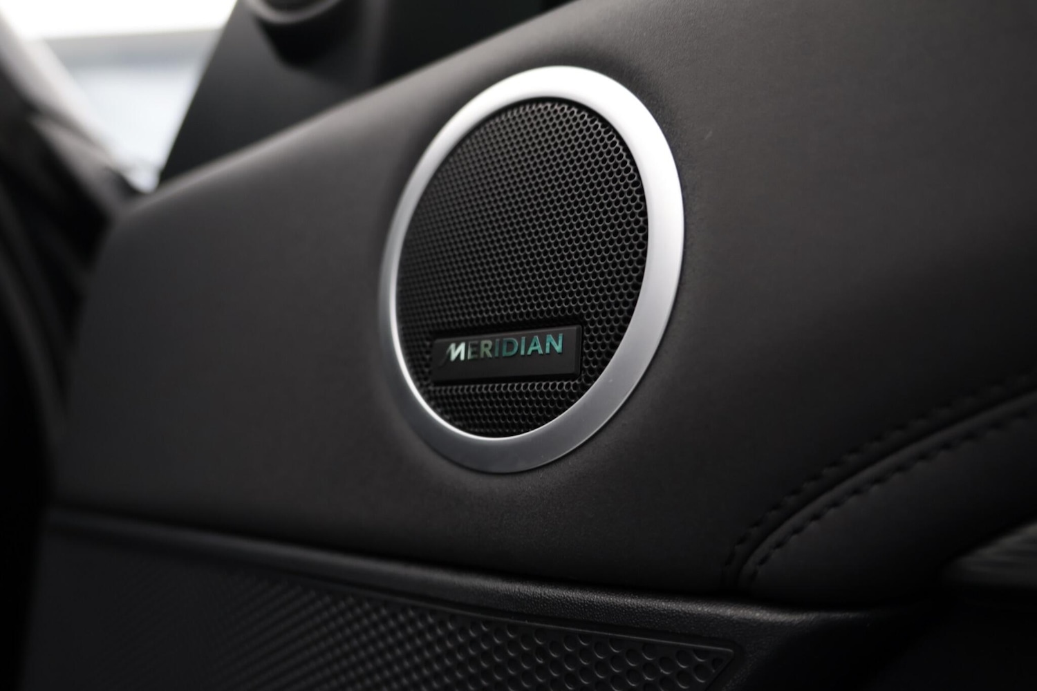 Used Land Rover Discovery 2019 for sale - 78115724: Photo 34