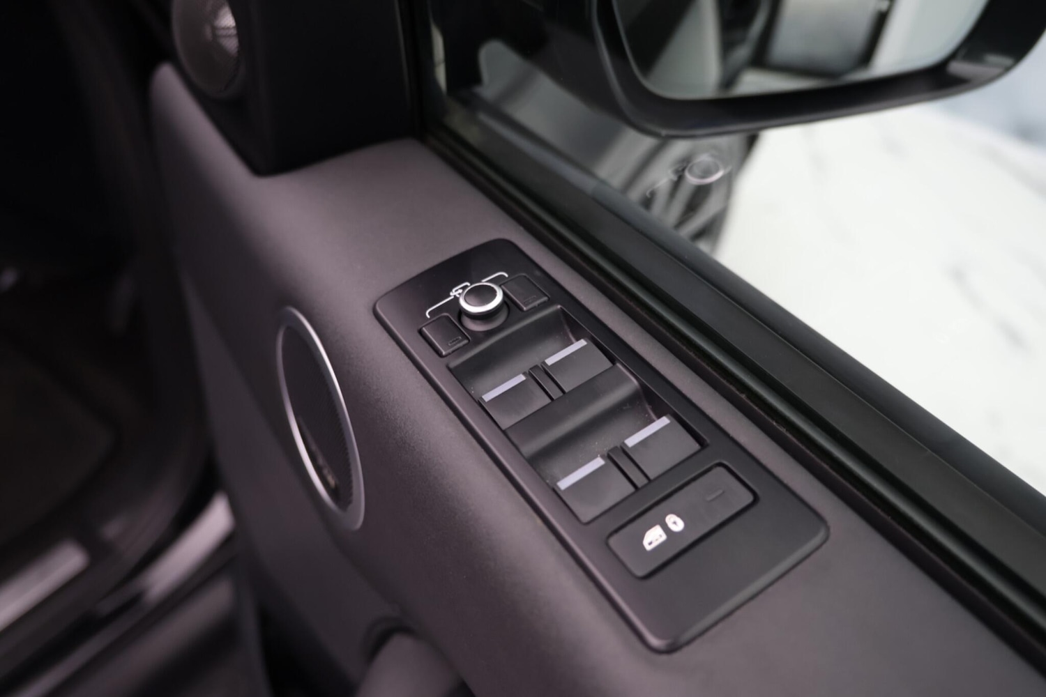 Used Land Rover Discovery 2019 for sale - 78115724: Photo 37