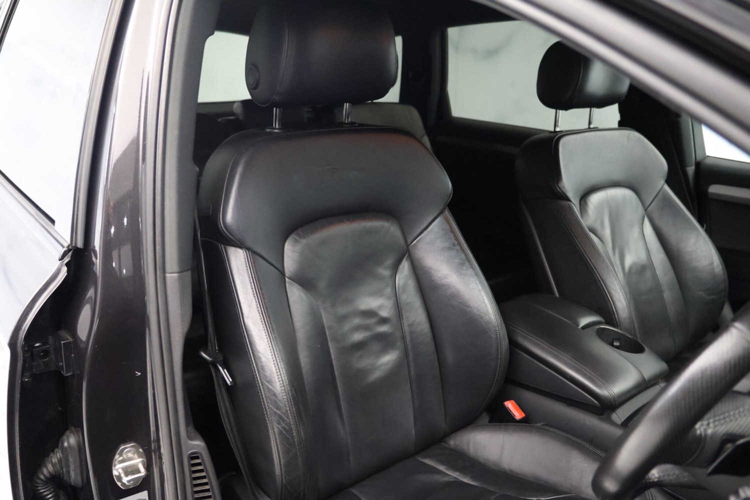 Used Audi Q7 2011 for sale - 77695695: Photo 28