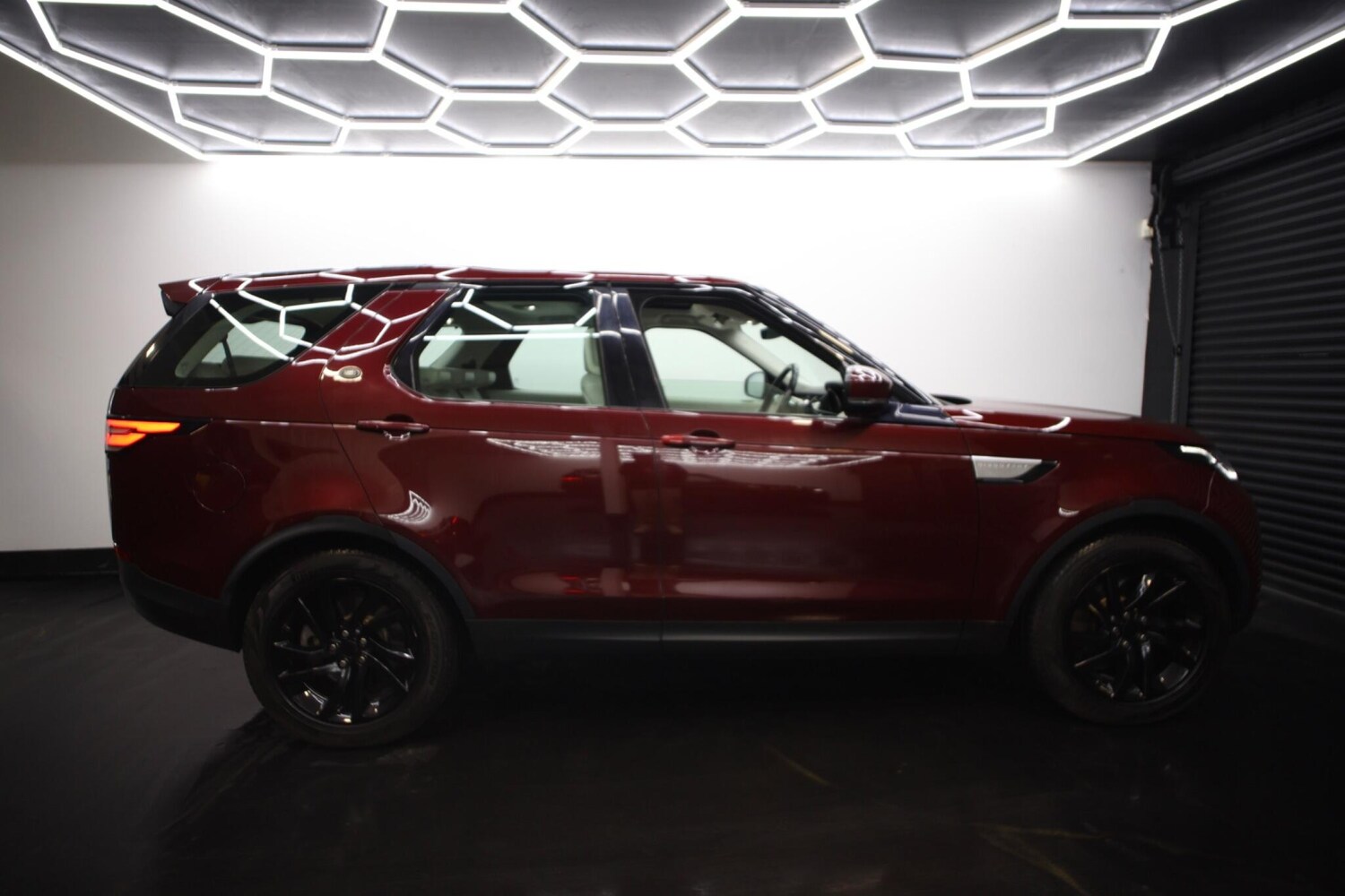 Used Land Rover Discovery 2017 for sale - 77597917: Photo 19