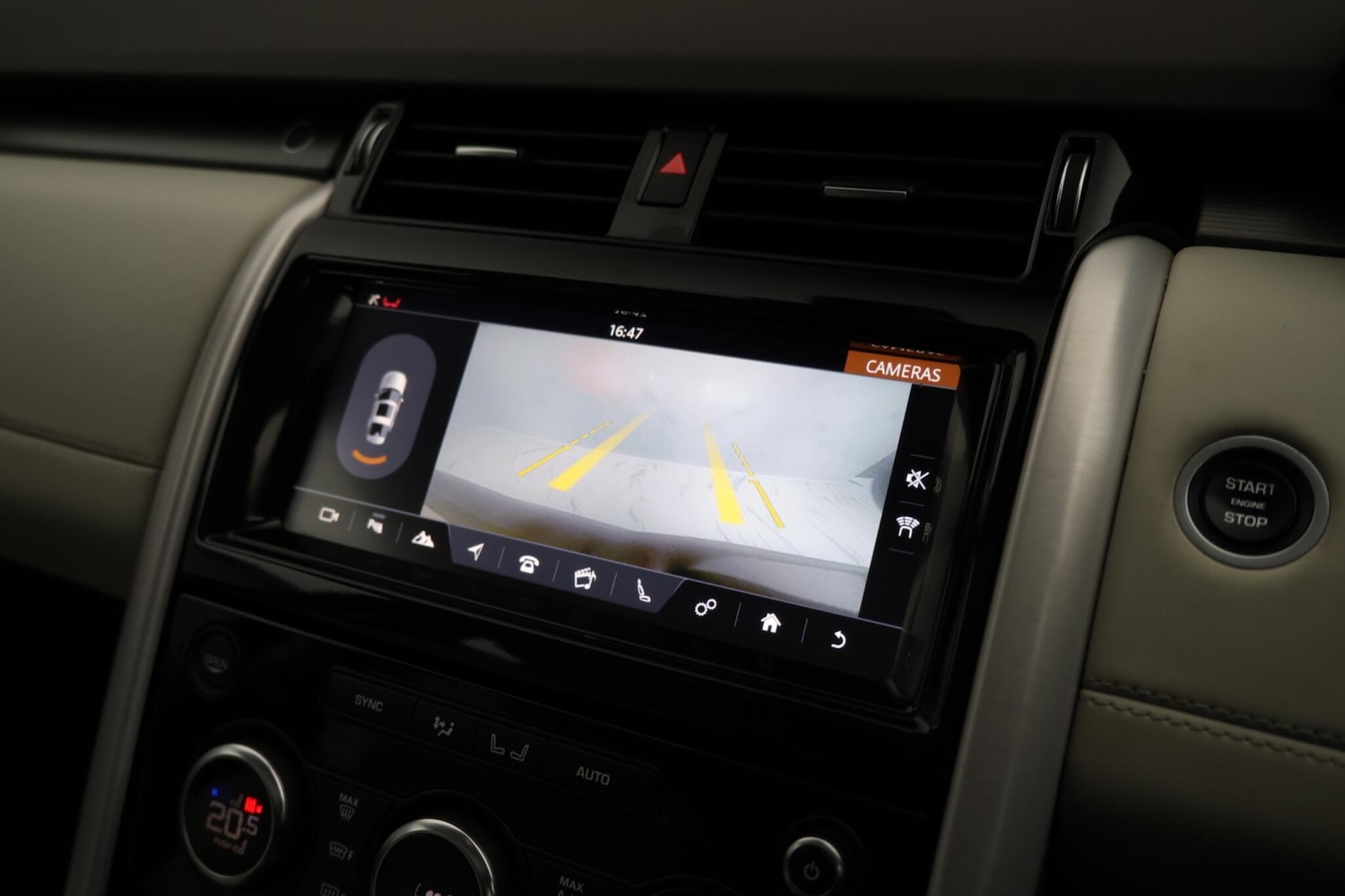 Used Land Rover Discovery 2017 for sale - 77597917: Photo 36